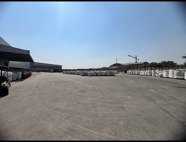 18,423M² FACTORY TO LET IN ROODEKOP